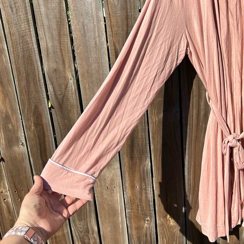 Ugg Robe - Picture 4 of 11